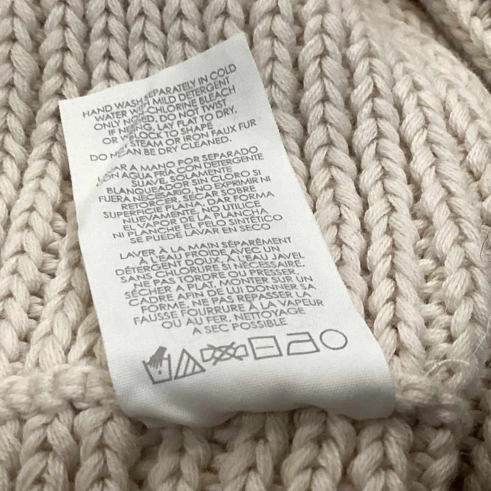 Cabi Cream Knit Twist Scarf with Faux Fur Trim